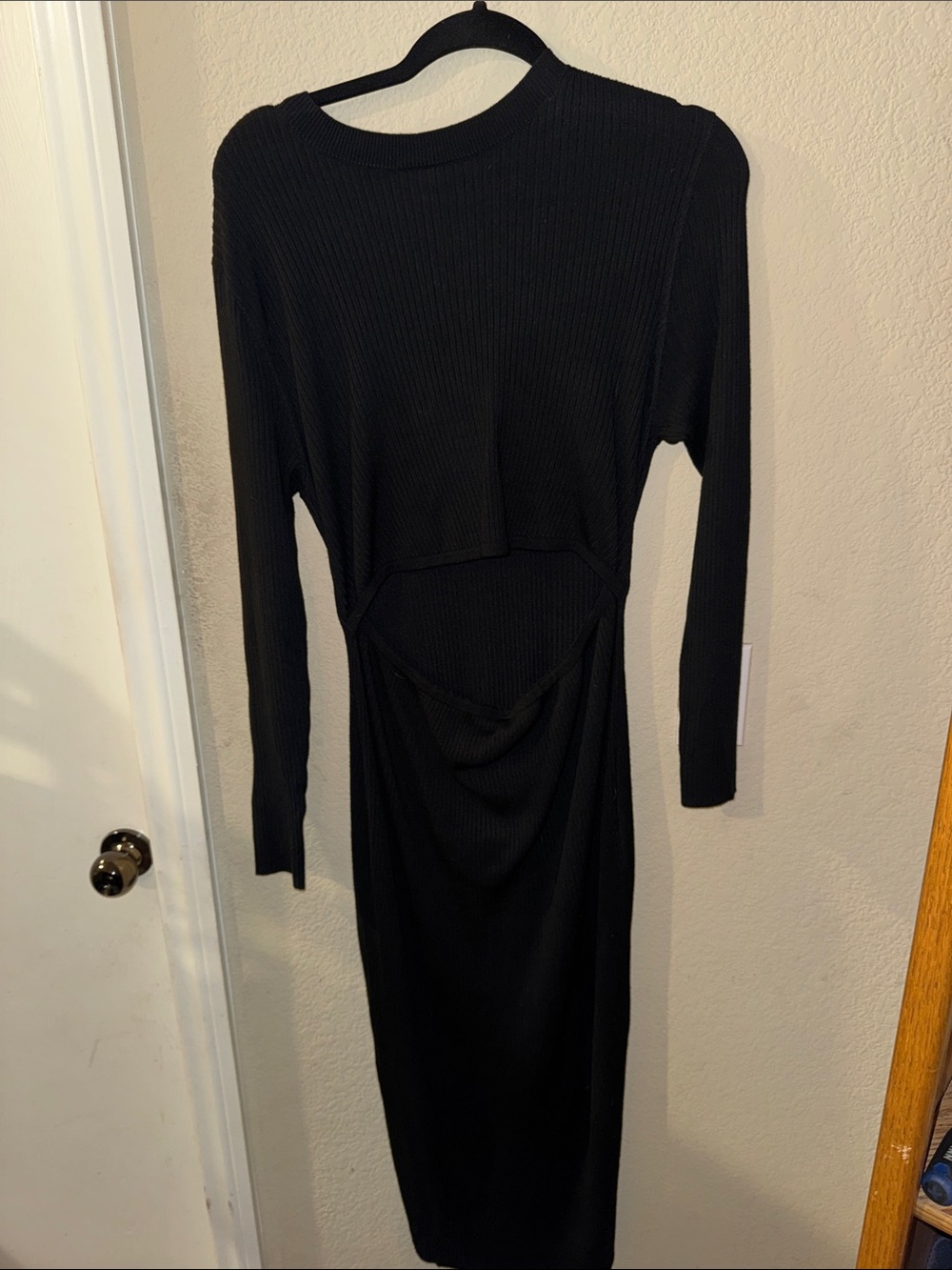 Ashley Graham Black Long-Sleeve Cutout Midi Dress